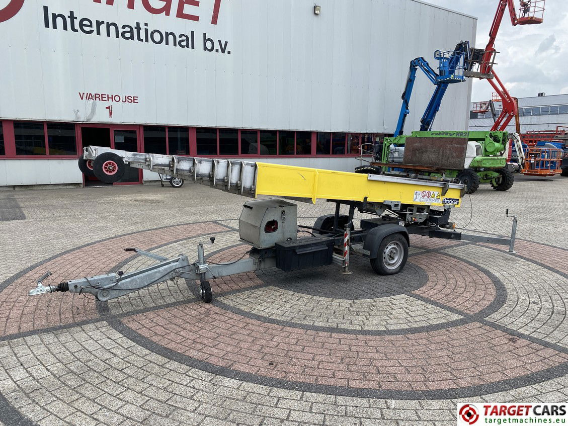 BOCKER / BOECKER HD24/0-7 TOWABLE MATERIAL LIFT 2320CM 2016 - Trailer mounted boom lift: picture 1 BOCKER / BOECKER HD24/0-7 TOWABLE MATERIAL LIFT 2320CM 2016 - Trailer mounted boom lift: picture 1