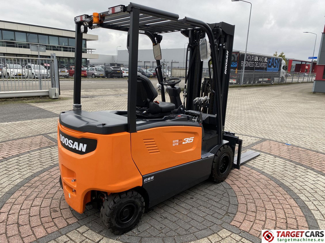 DOOSAN B35X-7 PLUS 4-WHEEL ELECTRIC 3.5T FORKLIFT TRIPLEX 482CM SIDESHIFT 2023 UNUSED - Electric forklift: picture 4 DOOSAN B35X-7 PLUS 4-WHEEL ELECTRIC 3.5T FORKLIFT TRIPLEX 482CM SIDESHIFT 2023 UNUSED - Electric forklift: picture 4