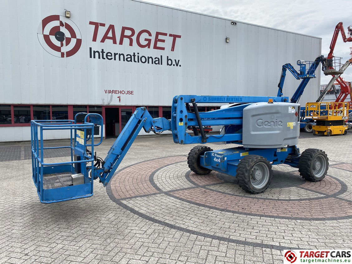 GENIE Z-45/25J RT BOOM 4x4 Z45/25 DIESEL ARTICULATED WORK LIFT W/ JIB 1605CM 06-2015 2287HRS - Articulated boom: picture 1 GENIE Z-45/25J RT BOOM 4x4 Z45/25 DIESEL ARTICULATED WORK LIFT W/ JIB 1605CM 06-2015 2287HRS - Articulated boom: picture 1