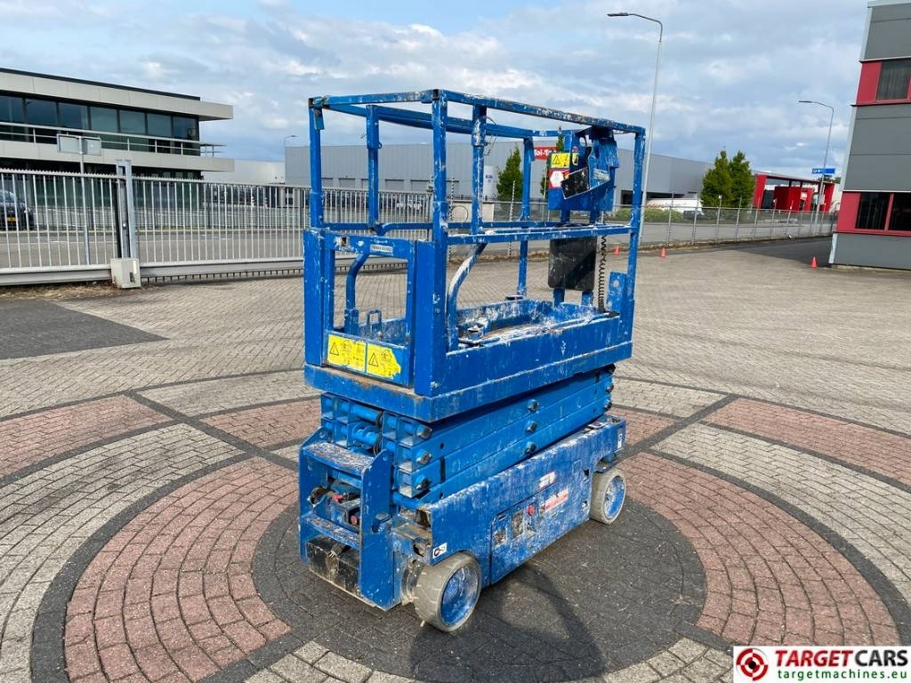 Genie GS-1932 Electric Scissor Work Lift 779cm - Scissor lift: picture 3 Genie GS-1932 Electric Scissor Work Lift 779cm - Scissor lift: picture 3