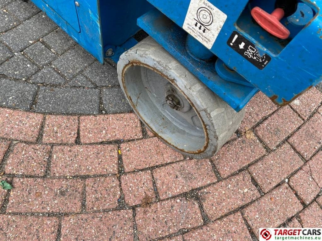 Scissor lift Genie GS-4047 Electric Scissor Work Lift 1389cm: picture 22 Scissor lift Genie GS-4047 Electric Scissor Work Lift 1389cm: picture 22