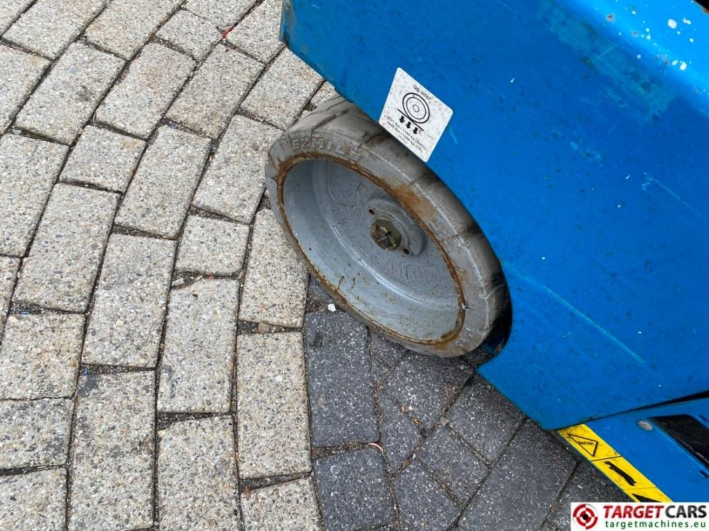 Scissor lift Genie GS-4047 Electric Scissor Work Lift 1389cm: picture 23 Scissor lift Genie GS-4047 Electric Scissor Work Lift 1389cm: picture 23