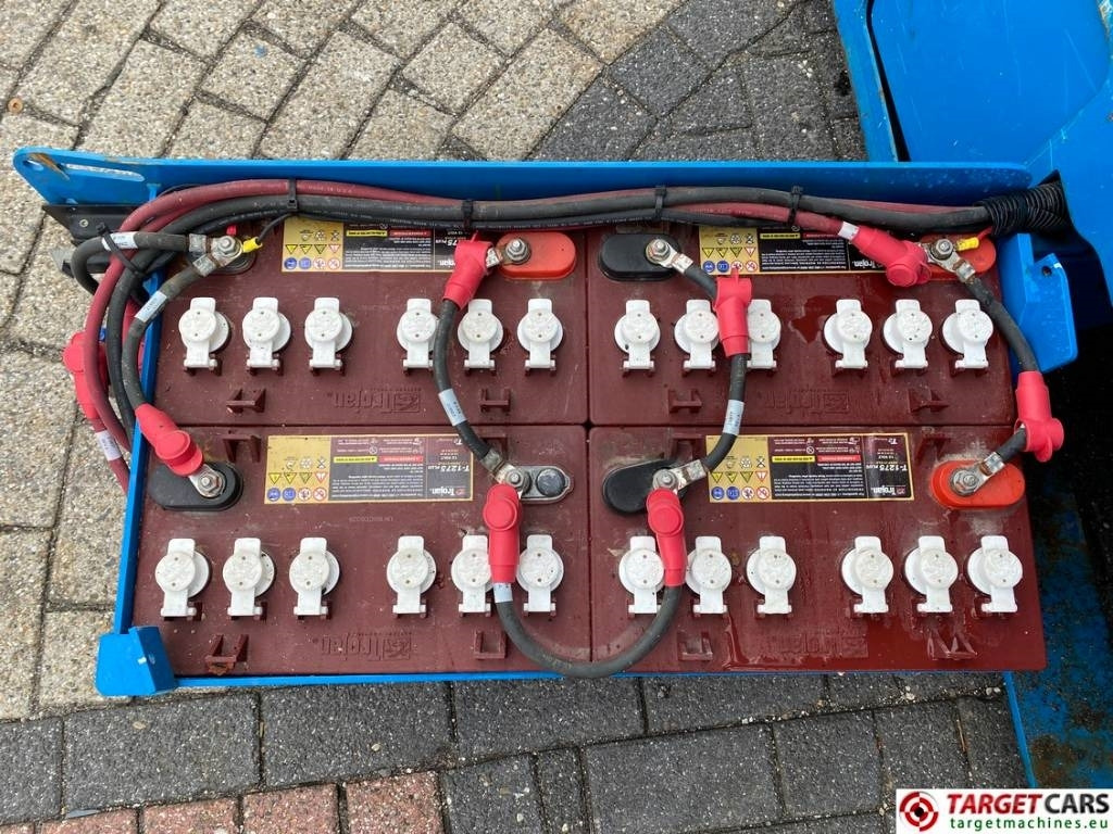 Scissor lift Genie GS-4047 Electric Scissor Work Lift 1389cm: picture 16 Scissor lift Genie GS-4047 Electric Scissor Work Lift 1389cm: picture 16