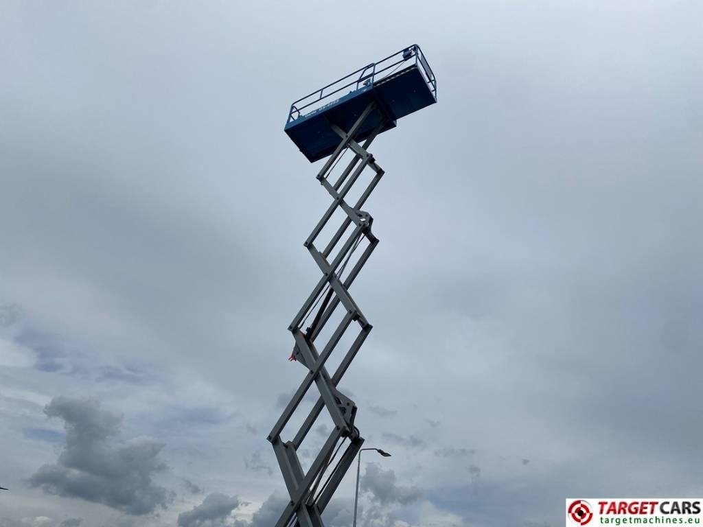 Scissor lift Genie GS-4655 Electric E-Drive Scissor Work Lift 1595cm: picture 28 Scissor lift Genie GS-4655 Electric E-Drive Scissor Work Lift 1595cm: picture 28