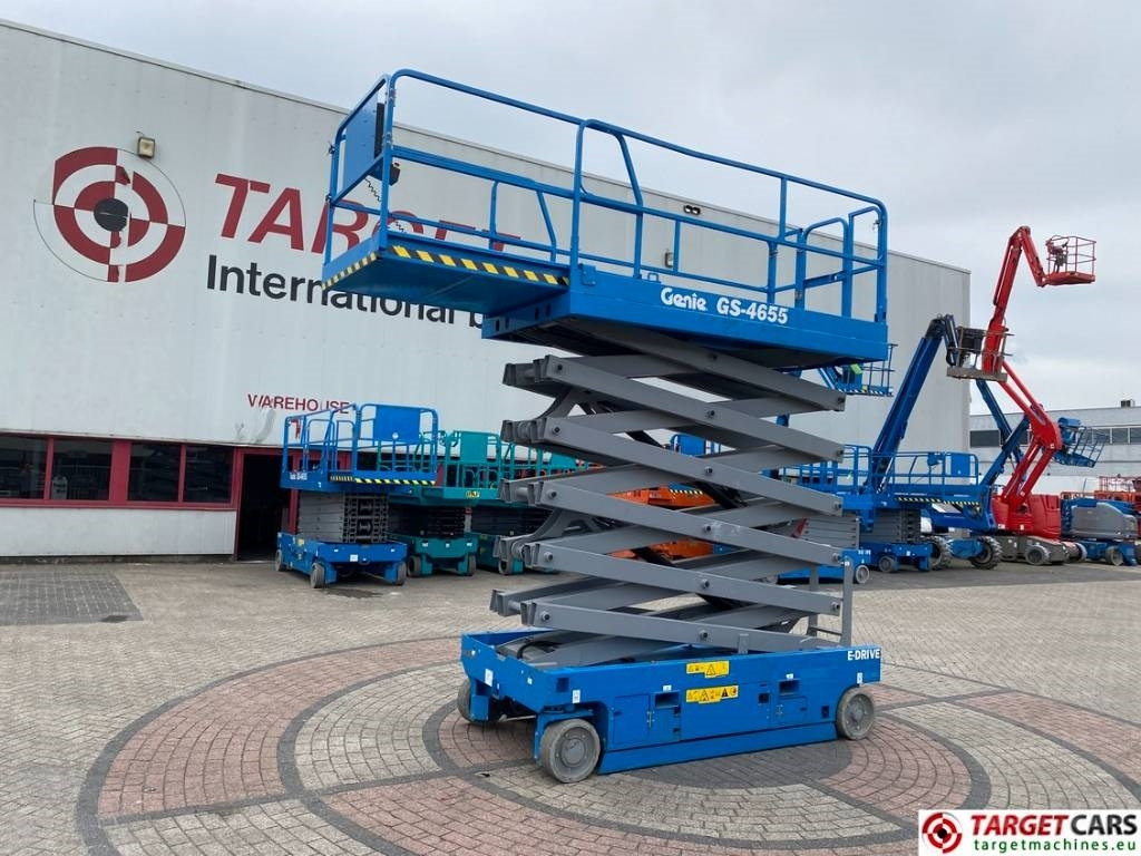 Scissor lift Genie GS-4655 Electric E-Drive Scissor Work Lift 1595cm: picture 35 Scissor lift Genie GS-4655 Electric E-Drive Scissor Work Lift 1595cm: picture 35