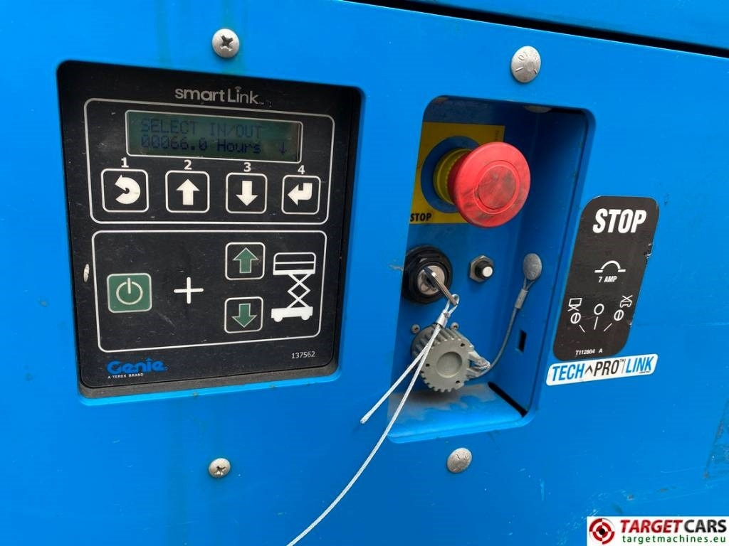 Scissor lift Genie GS-4655 Electric E-Drive Scissor Work Lift 1595cm: picture 11 Scissor lift Genie GS-4655 Electric E-Drive Scissor Work Lift 1595cm: picture 11