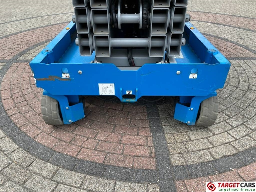 Scissor lift Genie GS-4655 Electric E-Drive Scissor Work Lift 1595cm: picture 37 Scissor lift Genie GS-4655 Electric E-Drive Scissor Work Lift 1595cm: picture 37