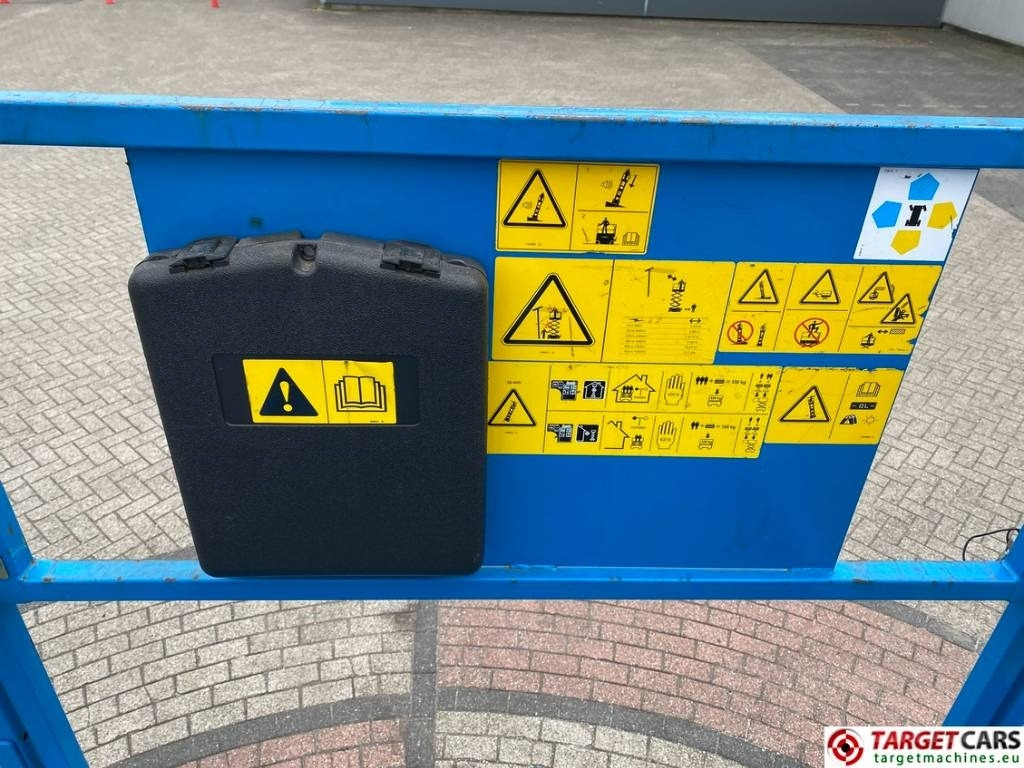 Scissor lift Genie GS-4655 Electric E-Drive Scissor Work Lift 1595cm: picture 25 Scissor lift Genie GS-4655 Electric E-Drive Scissor Work Lift 1595cm: picture 25