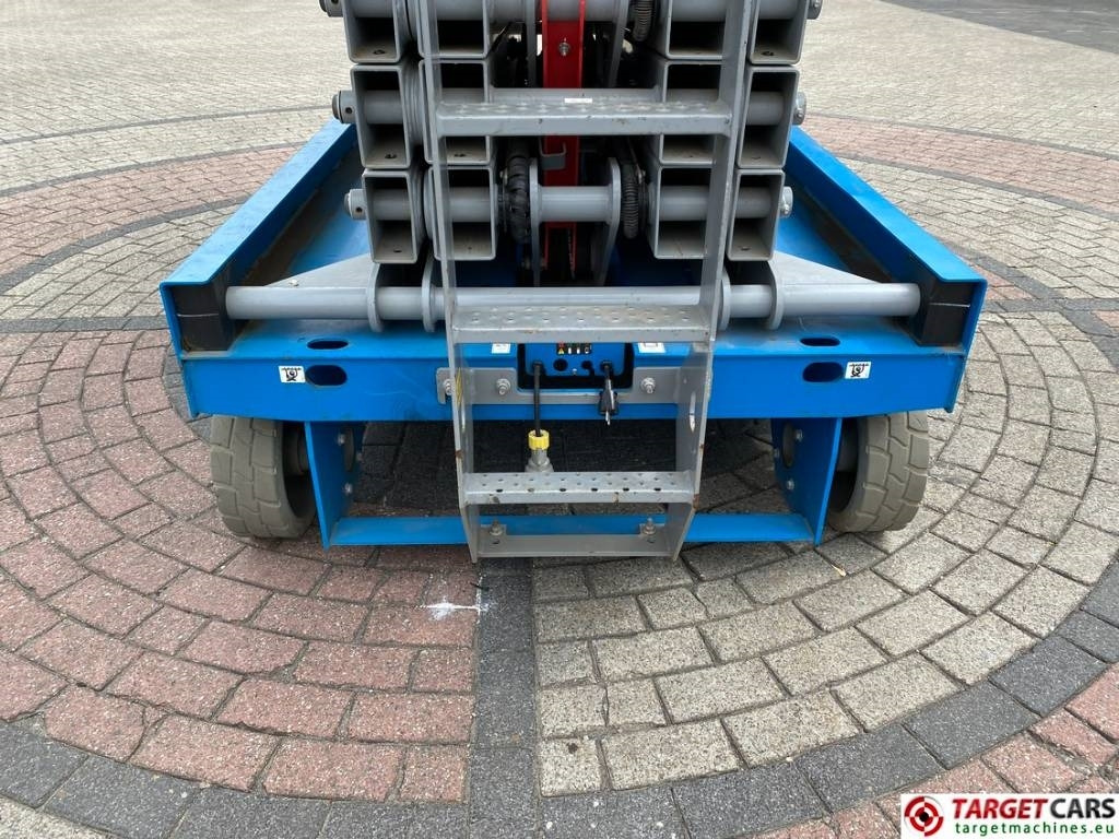 Scissor lift Genie GS-4655 Electric E-Drive Scissor Work Lift 1595cm: picture 18 Scissor lift Genie GS-4655 Electric E-Drive Scissor Work Lift 1595cm: picture 18