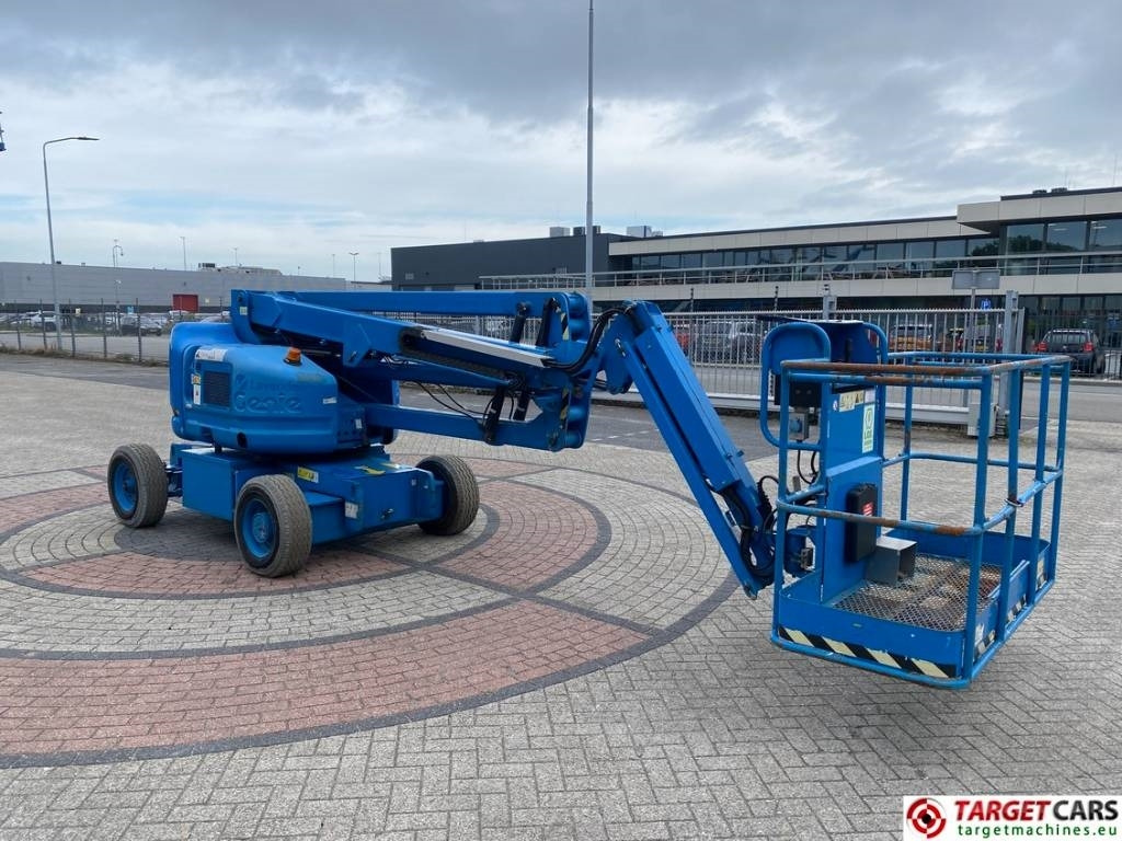 Genie Z-45/25J Articulated HyBrid Boom Work Lift 1594cm - Articulated boom: picture 2 Genie Z-45/25J Articulated HyBrid Boom Work Lift 1594cm - Articulated boom: picture 2