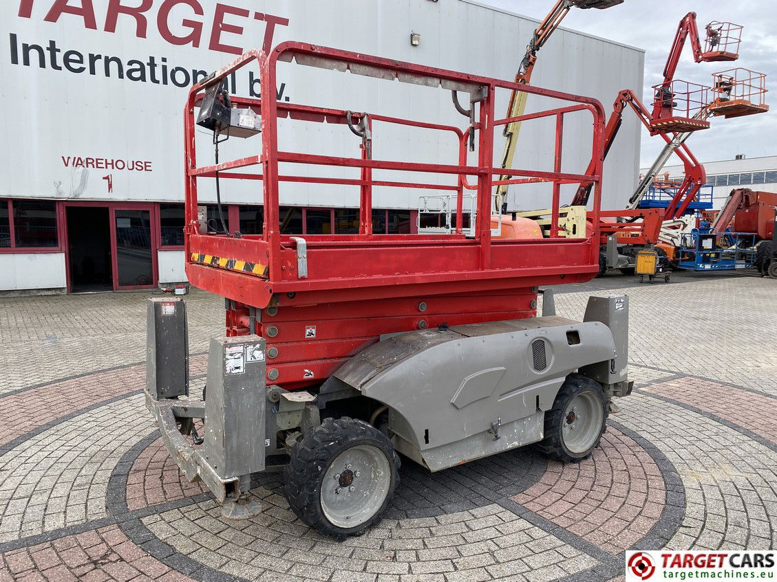 HAULOTTE COMPACT 12DX DIESEL 4x4 SCISSOR WORKLIFT 1206CM 2014 CD703265 JACKLEGS - Scissor lift: picture 1 HAULOTTE COMPACT 12DX DIESEL 4x4 SCISSOR WORKLIFT 1206CM 2014 CD703265 JACKLEGS - Scissor lift: picture 1