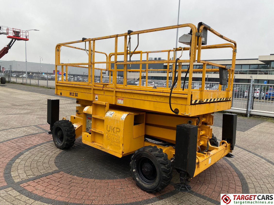 HAULOTTE H12SDX DIESEL H12SX 4x4 SCISSOR WORKLIFT 1200CM 2014 2300H JACKLEGS - Scissor lift: picture 2 HAULOTTE H12SDX DIESEL H12SX 4x4 SCISSOR WORKLIFT 1200CM 2014 2300H JACKLEGS - Scissor lift: picture 2