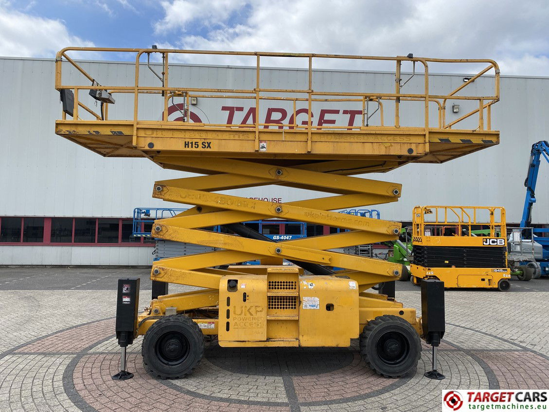 HAULOTTE H15SX DIESEL H15SXNT 4x4 SCISSOR WORKLIFT 1500CM 2012 3164H JACKLEGS - Scissor lift: picture 5 HAULOTTE H15SX DIESEL H15SXNT 4x4 SCISSOR WORKLIFT 1500CM 2012 3164H JACKLEGS - Scissor lift: picture 5