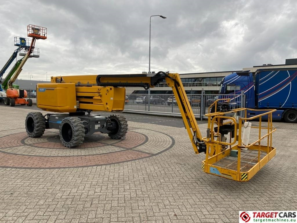 Haulotte HA20LE Pro HyBrid 4x4x4 Articulated Boomlift 20.8M  - Articulated boom: picture 2 Haulotte HA20LE Pro HyBrid 4x4x4 Articulated Boomlift 20.8M  - Articulated boom: picture 2