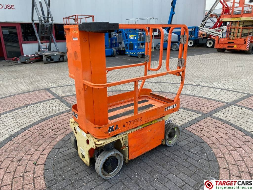 JLG 1230ES Electric Vertical Mast Work Lift 566cm - Vertical mast lift: picture 1 JLG 1230ES Electric Vertical Mast Work Lift 566cm - Vertical mast lift: picture 1