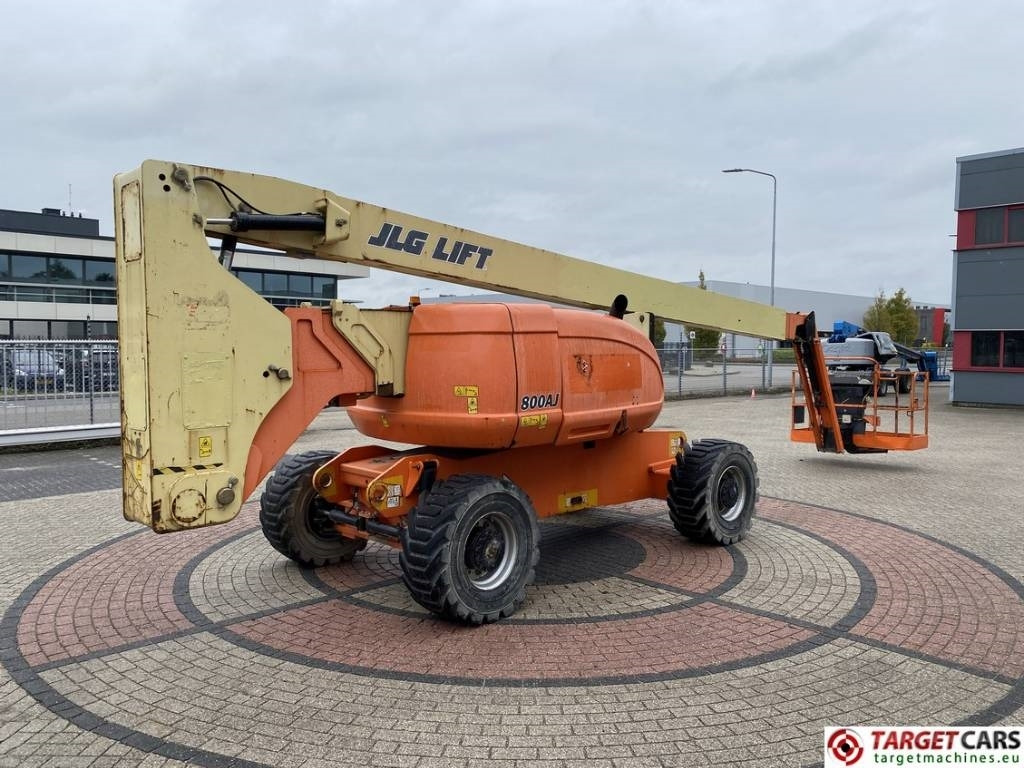 JLG 800AJ Articulated 4x4 Diesel Boom Work Lift 2638cm  - Articulated boom: picture 3 JLG 800AJ Articulated 4x4 Diesel Boom Work Lift 2638cm  - Articulated boom: picture 3