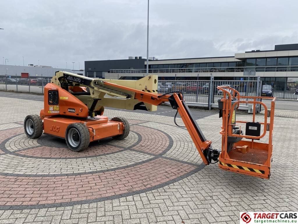 JLG M450AJ HyBrid Articulated Boom Work Lift 1572cm  - Articulated boom: picture 2 JLG M450AJ HyBrid Articulated Boom Work Lift 1572cm  - Articulated boom: picture 2