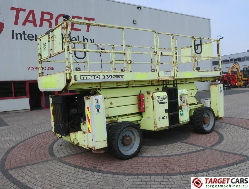 MEC 3392RT-T Diesel 4x4 Scissor Work Lift 1200cm - Scissor lift: picture 1 MEC 3392RT-T Diesel 4x4 Scissor Work Lift 1200cm - Scissor lift: picture 1