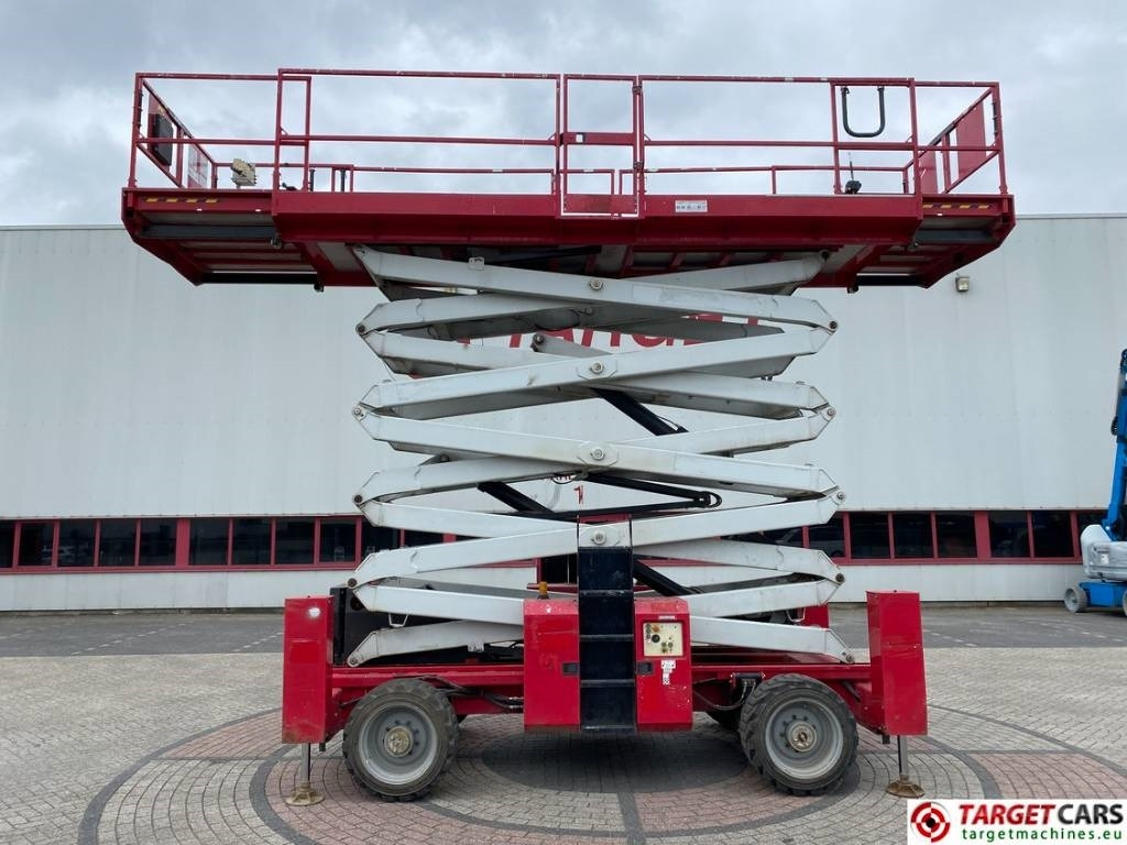 MEC 6092RT Diesel 4x4 Scissor Work Lift 2020cm - Scissor lift: picture 5 MEC 6092RT Diesel 4x4 Scissor Work Lift 2020cm - Scissor lift: picture 5