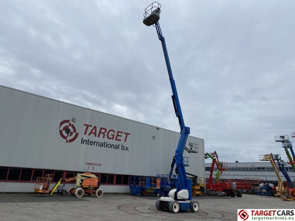 Niftylift HR15NDE HyBrid Articulated Boom Work Lift 1550cm - Articulated boom: picture 5 Niftylift HR15NDE HyBrid Articulated Boom Work Lift 1550cm - Articulated boom: picture 5