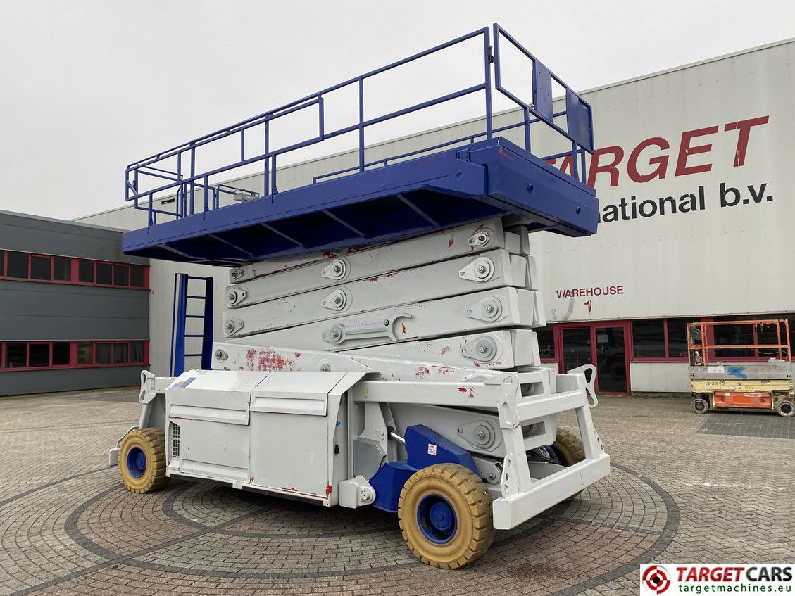 PB LIFTTECHNIK PB S270-24 E 4x4 ELECTRIC SCISSOR WORK LIFT 2725CM 2014 127041116 - Scissor lift: picture 4 PB LIFTTECHNIK PB S270-24 E 4x4 ELECTRIC SCISSOR WORK LIFT 2725CM 2014 127041116 - Scissor lift: picture 4