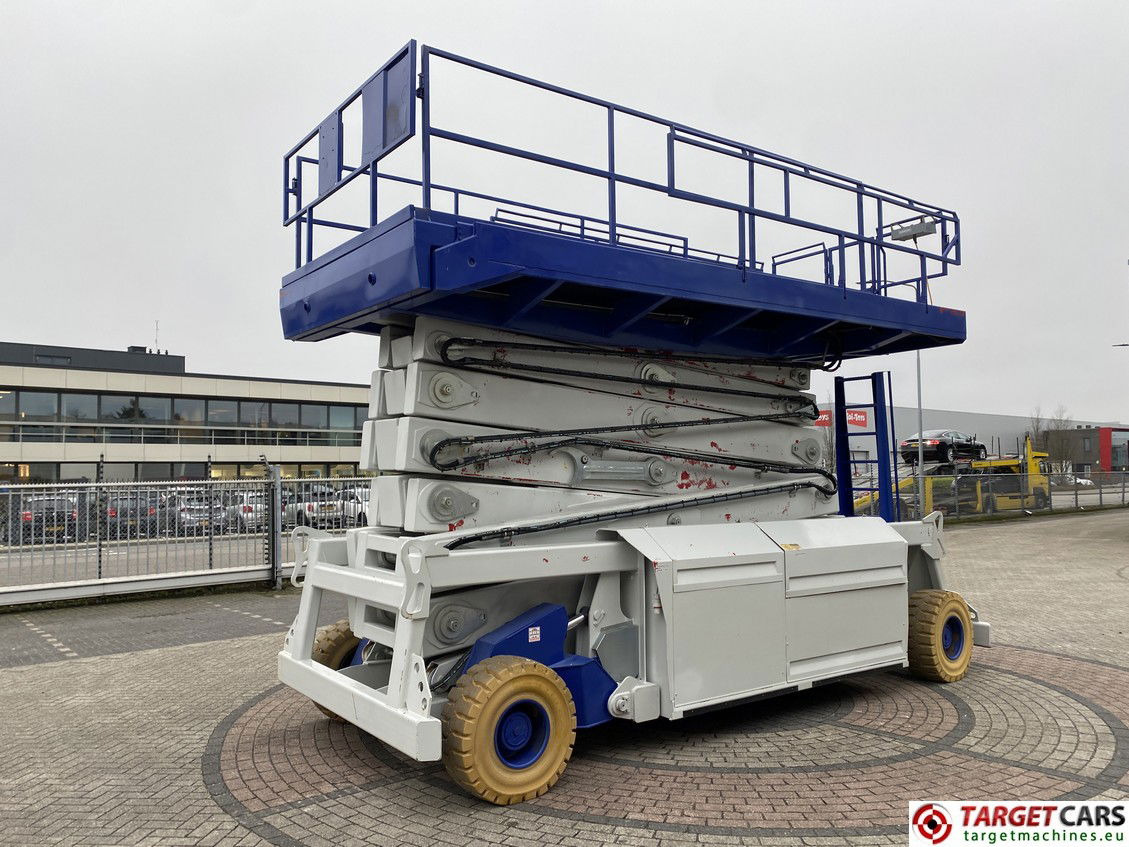 PB LIFTTECHNIK PB S270-24 E 4x4 ELECTRIC SCISSOR WORK LIFT 2725CM 2014 127041116 - Scissor lift: picture 3 PB LIFTTECHNIK PB S270-24 E 4x4 ELECTRIC SCISSOR WORK LIFT 2725CM 2014 127041116 - Scissor lift: picture 3