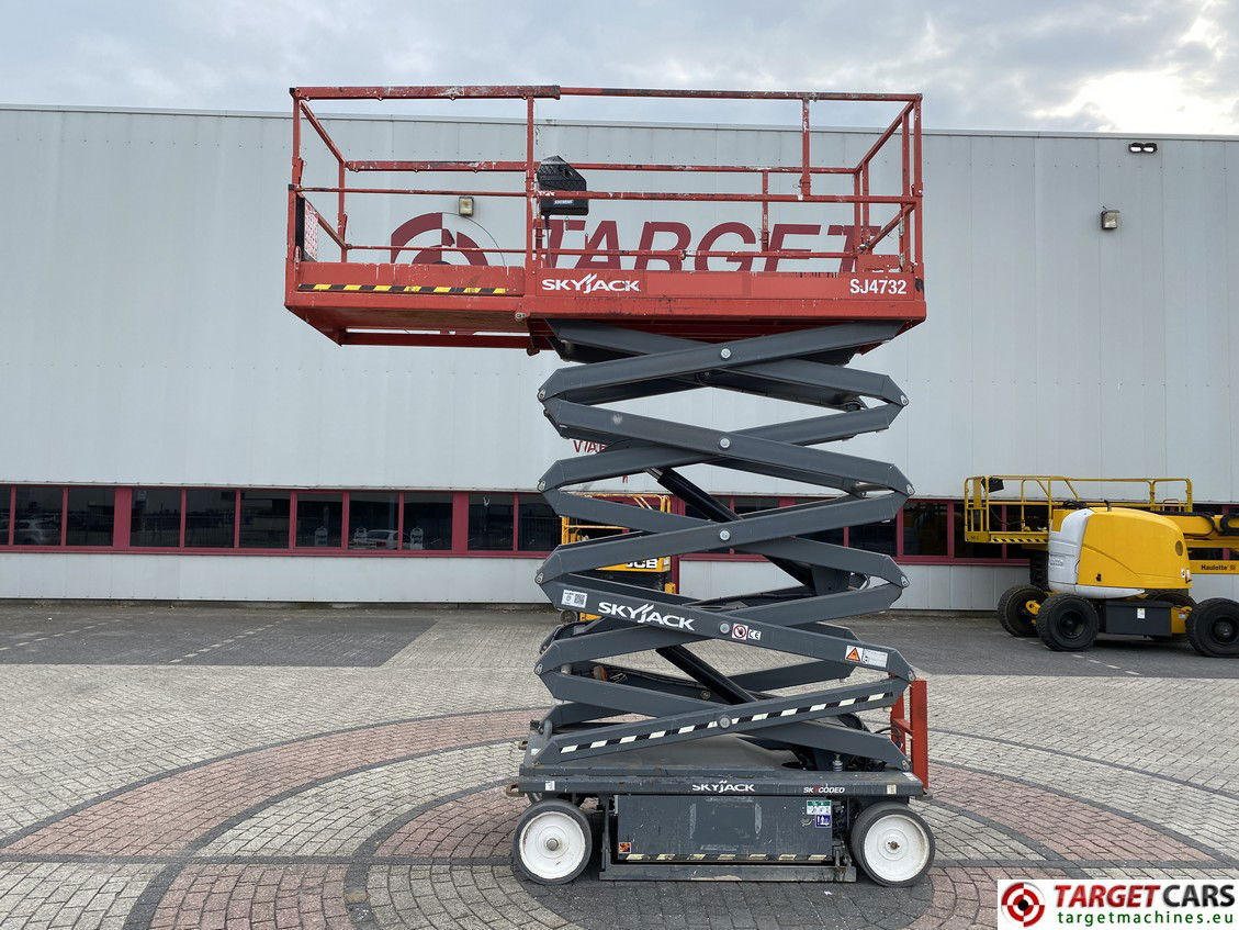 SKYJACK SJ4732 ELECTRIC SJ-4732 SCISSOR WORK LIFT 2020 A102000798 64HRS 1165CM - Scissor lift: picture 5 SKYJACK SJ4732 ELECTRIC SJ-4732 SCISSOR WORK LIFT 2020 A102000798 64HRS 1165CM - Scissor lift: picture 5