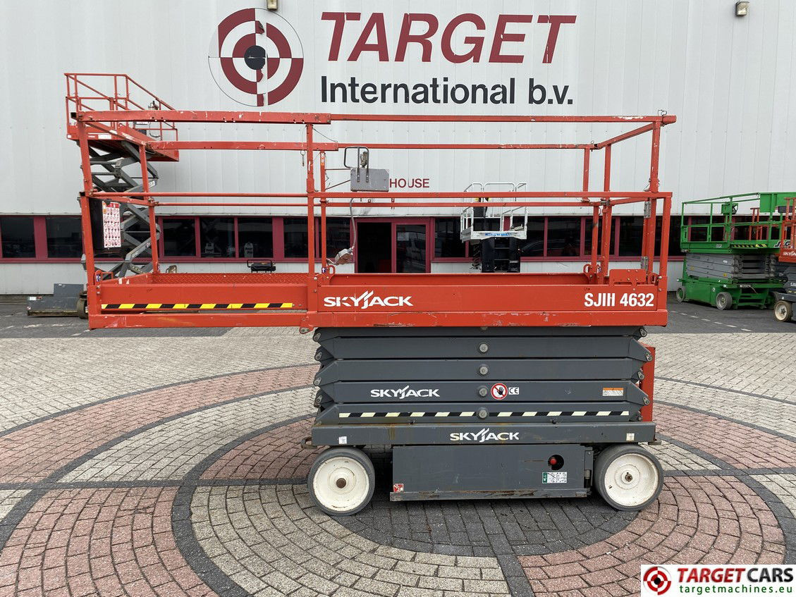 SKYJACK SJIII-4632 ELECTRIC SJ-4632 SCISSOR WORK LIFT 2018 221HRS 1170CM - Scissor lift: picture 5 SKYJACK SJIII-4632 ELECTRIC SJ-4632 SCISSOR WORK LIFT 2018 221HRS 1170CM - Scissor lift: picture 5