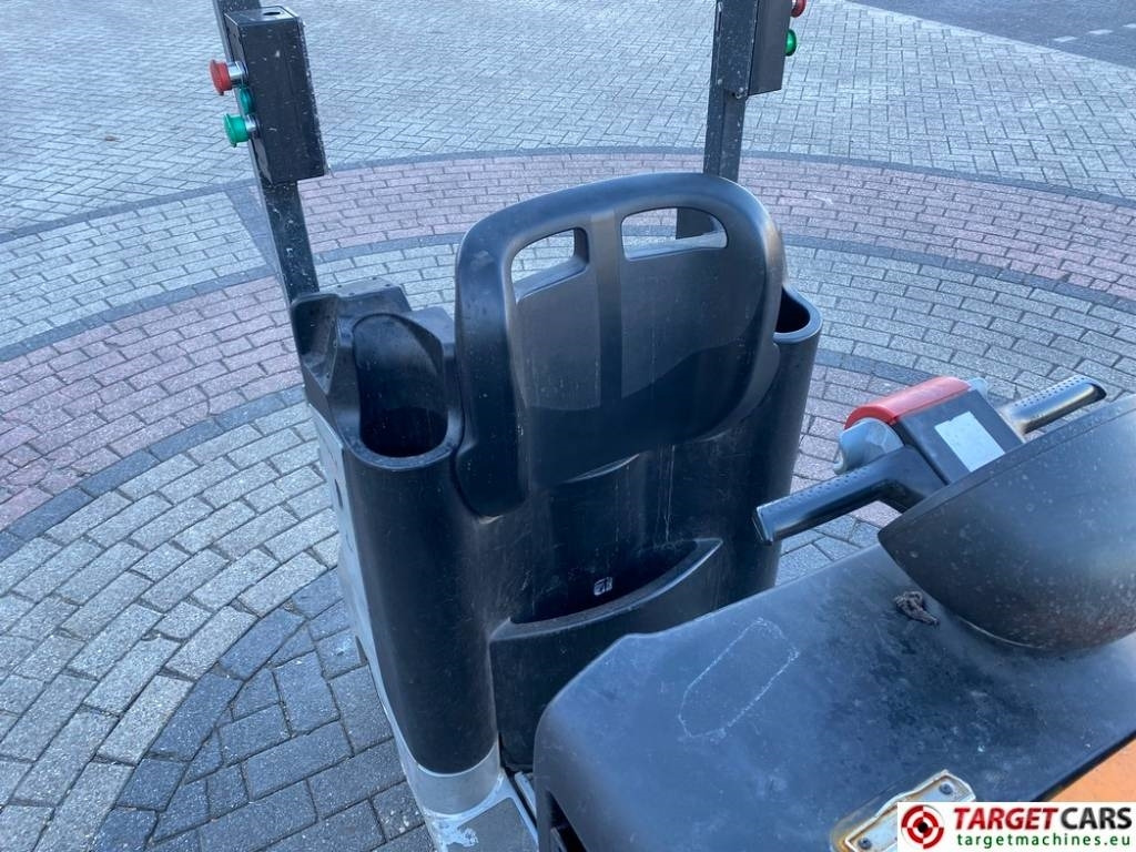 Tow tractor Still CX-T Electric TowTruck Tractor 24V 4000KG Capacity: picture 14 Tow tractor Still CX-T Electric TowTruck Tractor 24V 4000KG Capacity: picture 14