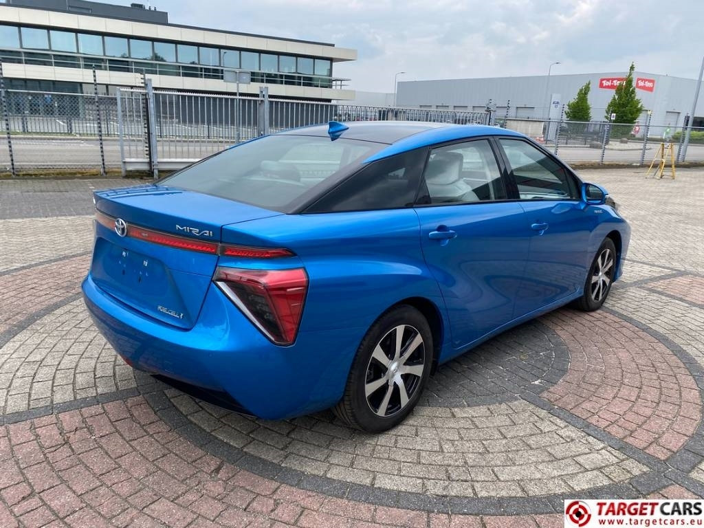 Toyota Mirai FCV HydroGen FuelCell - Sedan: picture 4 Toyota Mirai FCV HydroGen FuelCell - Sedan: picture 4