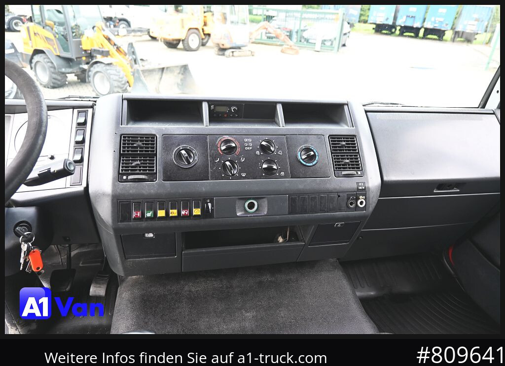 MAN MAN LE 8.180 Pritsche Doka, Automatik, AHK, 6-Sitzer - Open body delivery van: picture 5 MAN MAN LE 8.180 Pritsche Doka, Automatik, AHK, 6-Sitzer - Open body delivery van: picture 5