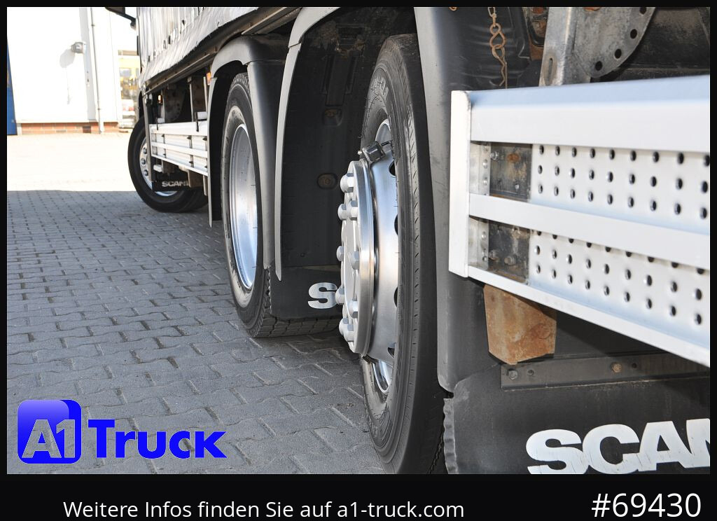 SCANIA P 320 P 6x2,, Getränke, Lenkachse, LBW: Dhollandia DHLM 30 - Beverage truck: picture 3 SCANIA P 320 P 6x2,, Getränke, Lenkachse, LBW: Dhollandia DHLM 30 - Beverage truck: picture 3