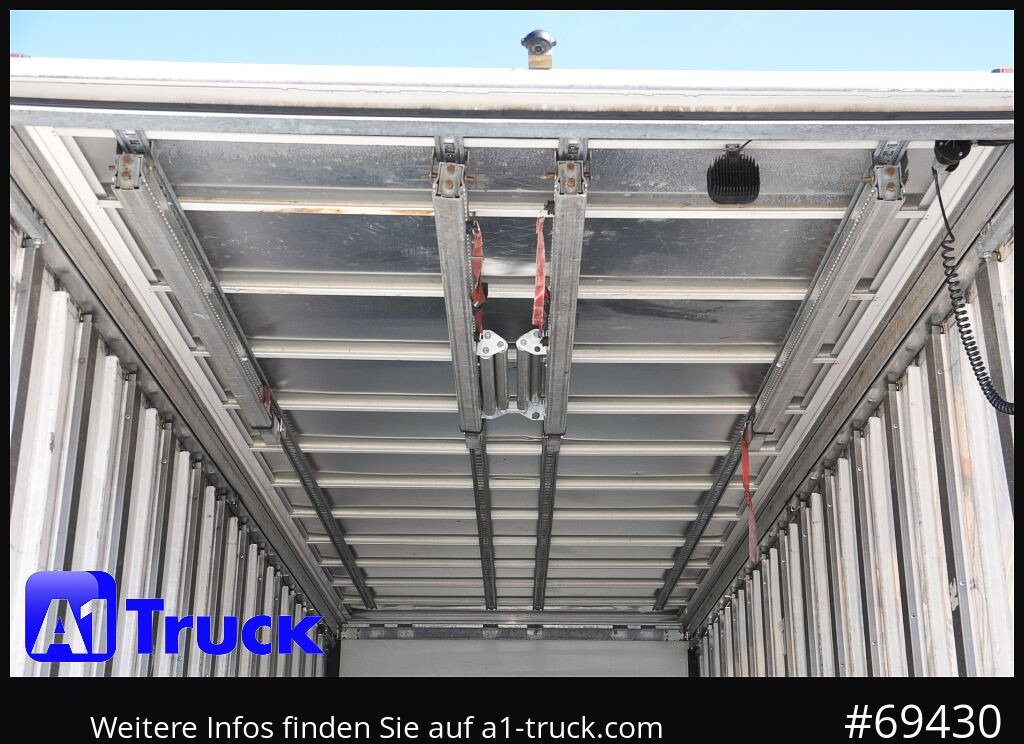 SCANIA P 320 P 6x2,, Getränke, Lenkachse, LBW: Dhollandia DHLM 30 - Beverage truck: picture 2 SCANIA P 320 P 6x2,, Getränke, Lenkachse, LBW: Dhollandia DHLM 30 - Beverage truck: picture 2