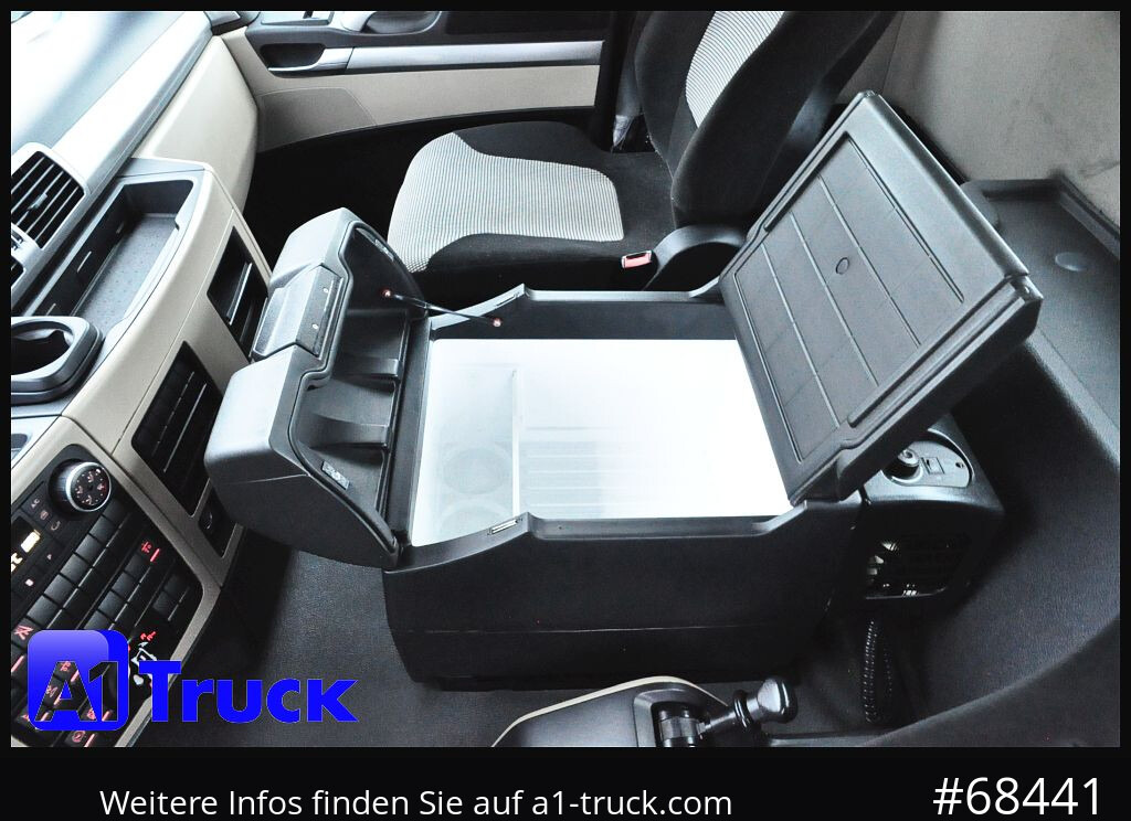 MAN TGS 18.360 , Heckfenster, Intarder, Rangier, neue Sattelplatte - Tractor unit: picture 3 MAN TGS 18.360 , Heckfenster, Intarder, Rangier, neue Sattelplatte - Tractor unit: picture 3