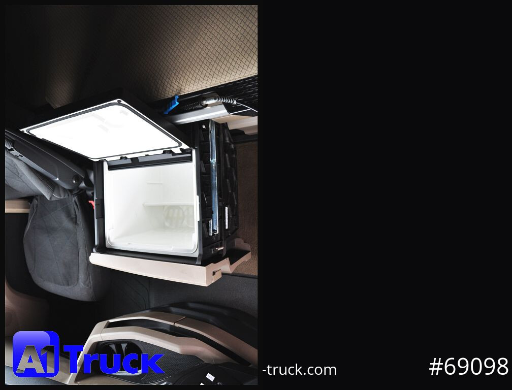 MAN TGX 18.510 GX, Individual, Lowliner, neues Model - Tractor unit: picture 5 MAN TGX 18.510 GX, Individual, Lowliner, neues Model - Tractor unit: picture 5