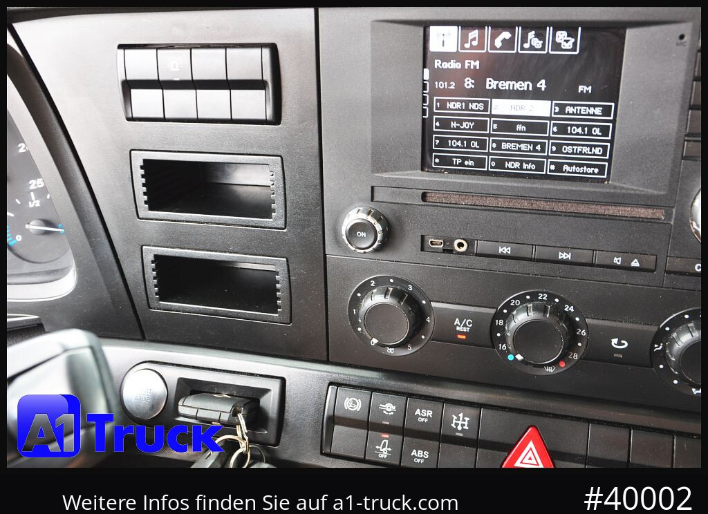 Tractor unit MERCEDES-BENZ 1842  Arocs BB 4x4 Allrad Hydraulik,: picture 6
