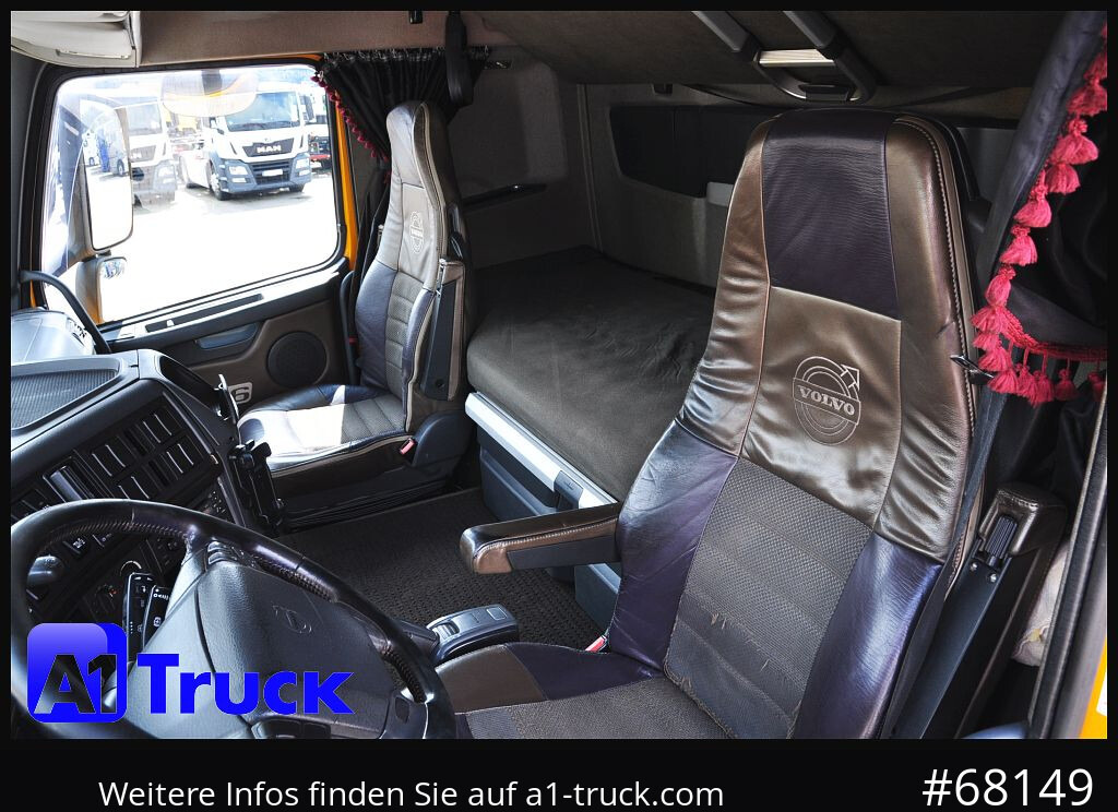 VOLVO FH16, 600, Schwerlast 180to, 8x4, Standklima, Liftachse, - Tractor unit: picture 5 VOLVO FH16, 600, Schwerlast 180to, 8x4, Standklima, Liftachse, - Tractor unit: picture 5