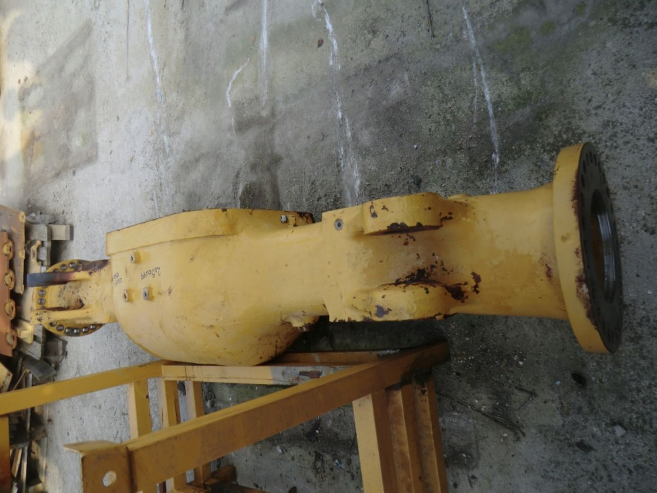 Caterpillar 735 ALLOGGIAMENTO ASSALE ANTERIORE - Transmission for Construction machinery: picture 3 Caterpillar 735 ALLOGGIAMENTO ASSALE ANTERIORE - Transmission for Construction machinery: picture 3