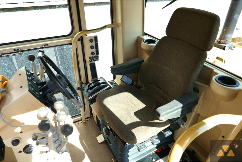 Grader Caterpillar 140H: picture 7