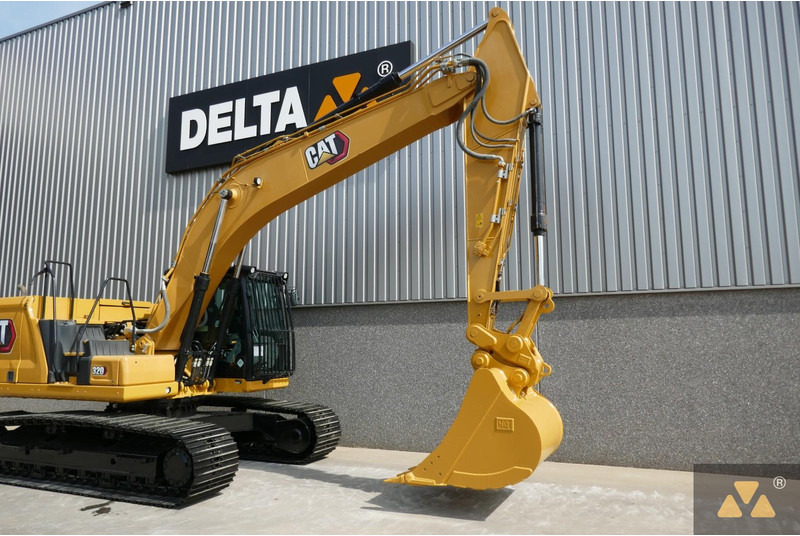 Crawler excavator Caterpillar 320: picture 9