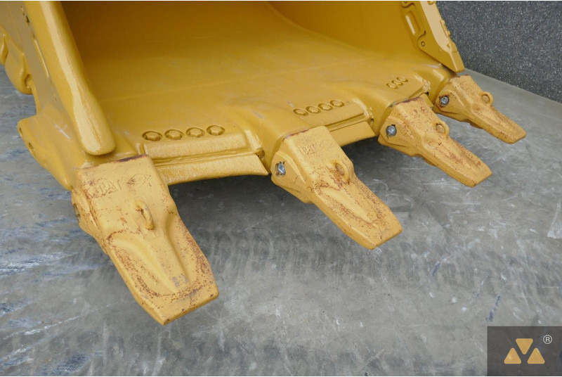 Crawler excavator Caterpillar 390F LME: picture 13