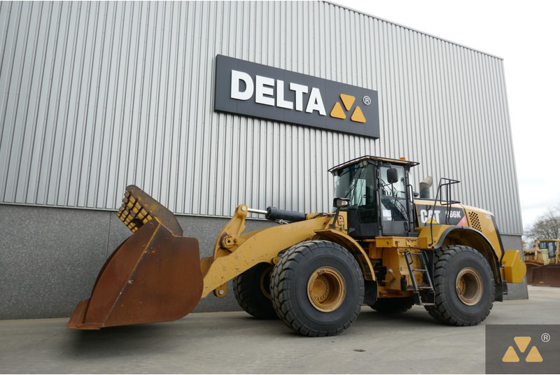 Wheel loader Caterpillar 966K: picture 8