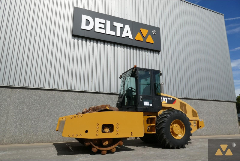 Caterpillar CP76 - Roller: picture 4 Caterpillar CP76 - Roller: picture 4