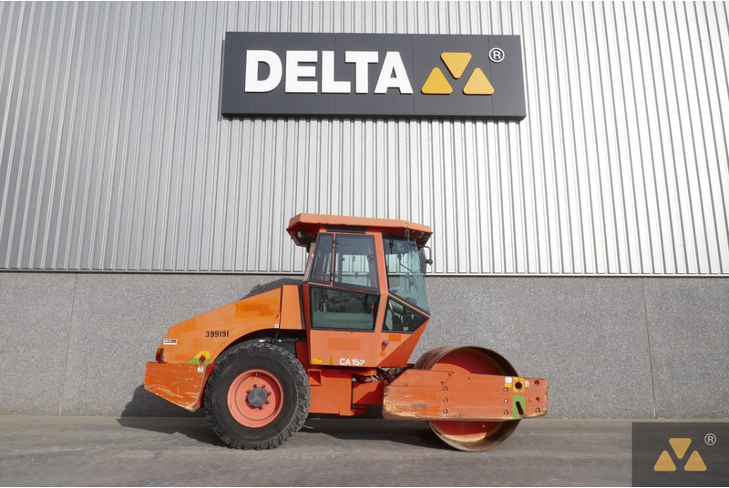 Dynapac CA152D - Roller: picture 2 Dynapac CA152D - Roller: picture 2