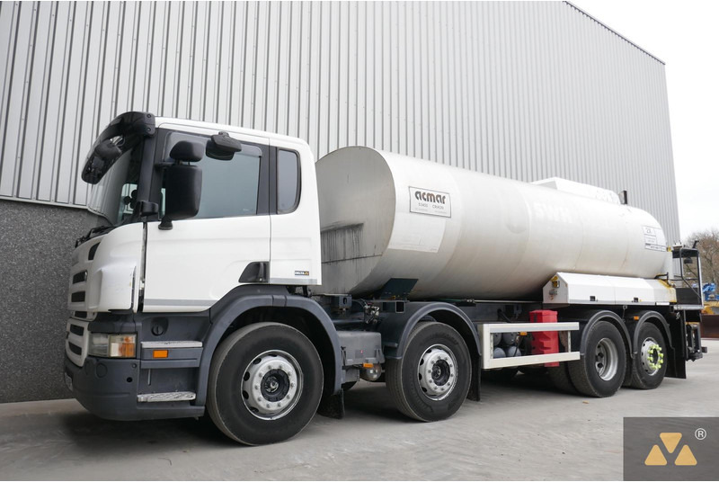 Scania P380 8x2 - Truck: picture 4 Scania P380 8x2 - Truck: picture 4
