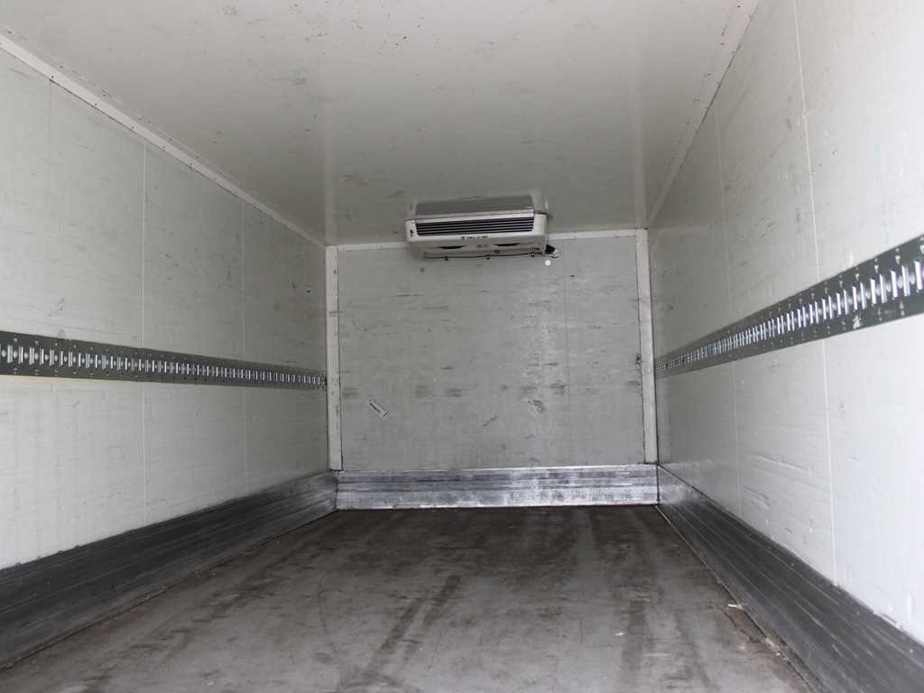 Refrigerator truck Iveco EUROCARGO 75E19, THERMO KING C - 450e, HYDRAULIC FRONT: picture 7