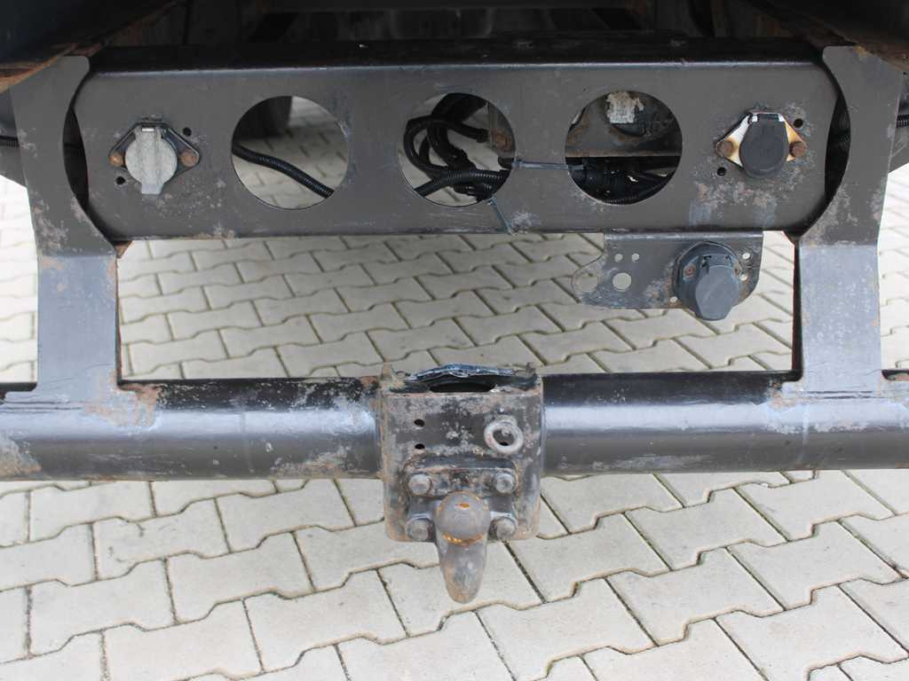 Leasing of  MAN TGL 8.220, EURO 5, SIDEBOARD, TIRES 80%, HYDRAULIC ARM TLC_38A.3 MAN TGL 8.220, EURO 5, SIDEBOARD, TIRES 80%, HYDRAULIC ARM TLC_38A.3: picture 10 Leasing of  MAN TGL 8.220, EURO 5, SIDEBOARD, TIRES 80%, HYDRAULIC ARM TLC_38A.3 MAN TGL 8.220, EURO 5, SIDEBOARD, TIRES 80%, HYDRAULIC ARM TLC_38A.3: picture 10