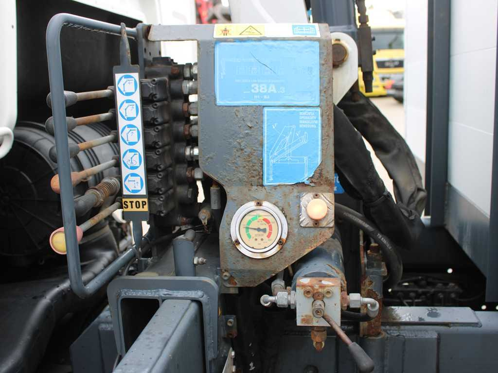 Leasing of  MAN TGL 8.220, EURO 5, SIDEBOARD, TIRES 80%, HYDRAULIC ARM TLC_38A.3 MAN TGL 8.220, EURO 5, SIDEBOARD, TIRES 80%, HYDRAULIC ARM TLC_38A.3: picture 8 Leasing of  MAN TGL 8.220, EURO 5, SIDEBOARD, TIRES 80%, HYDRAULIC ARM TLC_38A.3 MAN TGL 8.220, EURO 5, SIDEBOARD, TIRES 80%, HYDRAULIC ARM TLC_38A.3: picture 8
