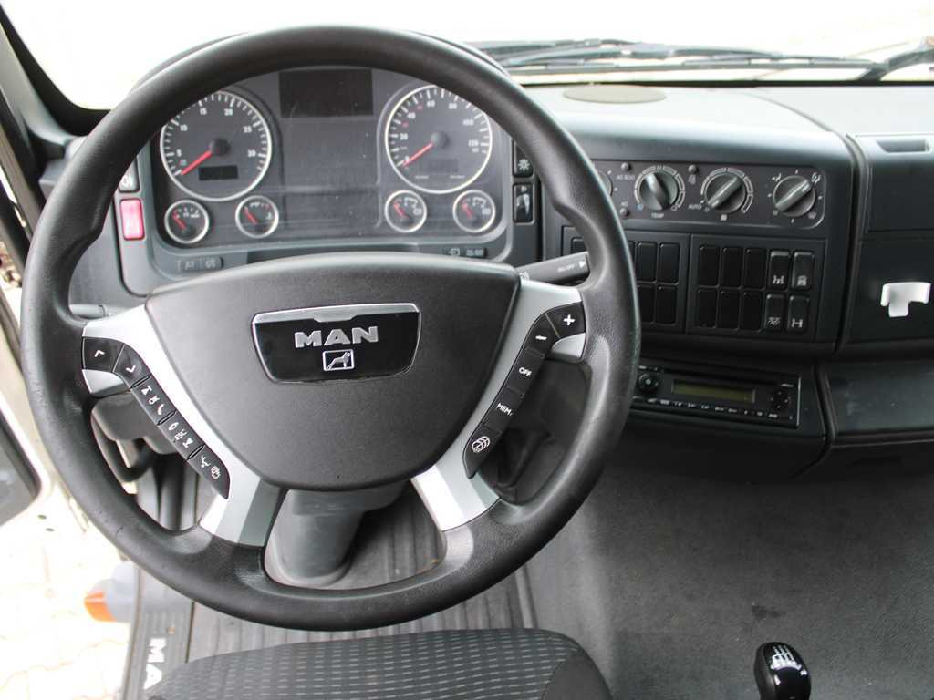 Leasing of  MAN TGL 8.220, EURO 5, SIDEBOARD, TIRES 80%, HYDRAULIC ARM TLC_38A.3 MAN TGL 8.220, EURO 5, SIDEBOARD, TIRES 80%, HYDRAULIC ARM TLC_38A.3: picture 14 Leasing of  MAN TGL 8.220, EURO 5, SIDEBOARD, TIRES 80%, HYDRAULIC ARM TLC_38A.3 MAN TGL 8.220, EURO 5, SIDEBOARD, TIRES 80%, HYDRAULIC ARM TLC_38A.3: picture 14