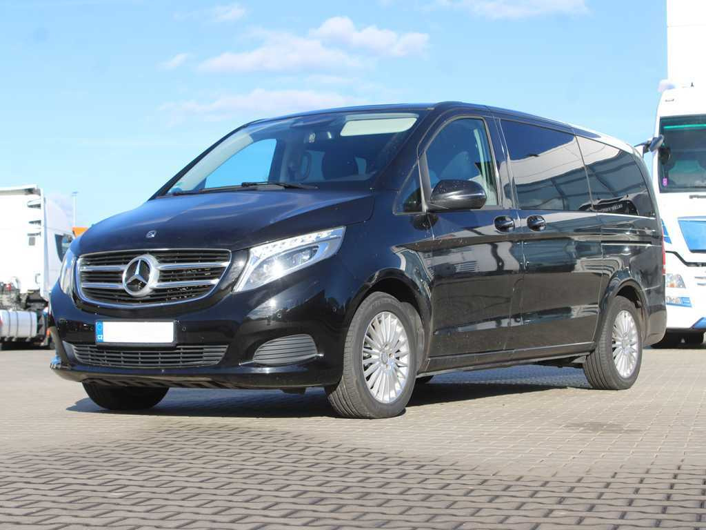 Mercedes-Benz V 220d, 7 SEATS, CAMERA - Car: picture 1 Mercedes-Benz V 220d, 7 SEATS, CAMERA - Car: picture 1